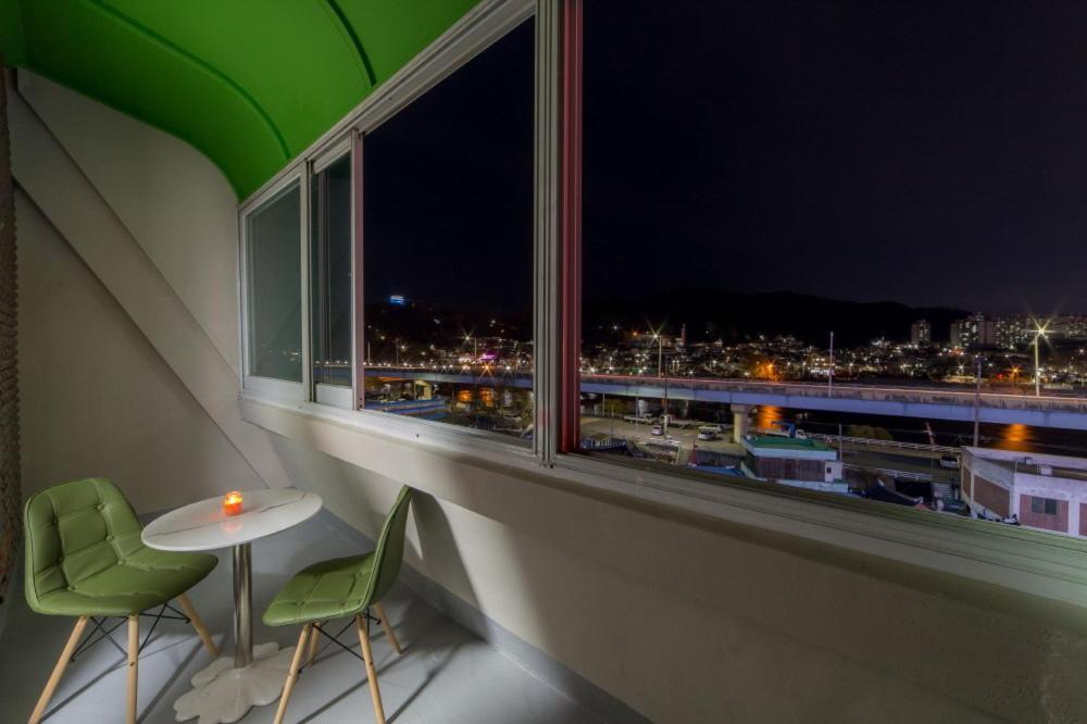 Hotel Castle Suncheon Bagian luar foto