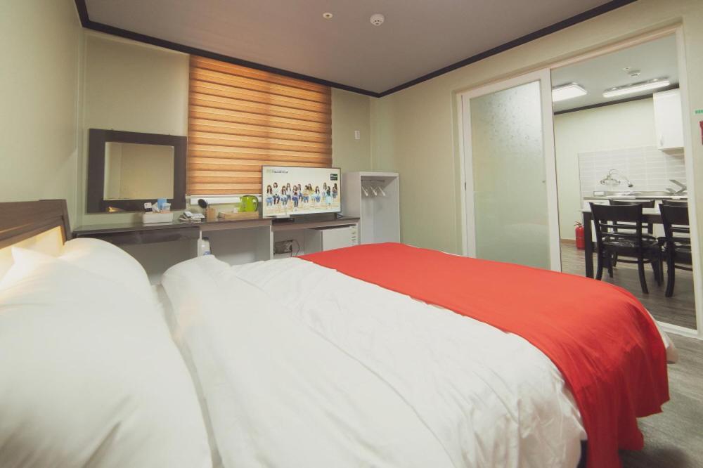 Hotel Castle Suncheon Bagian luar foto