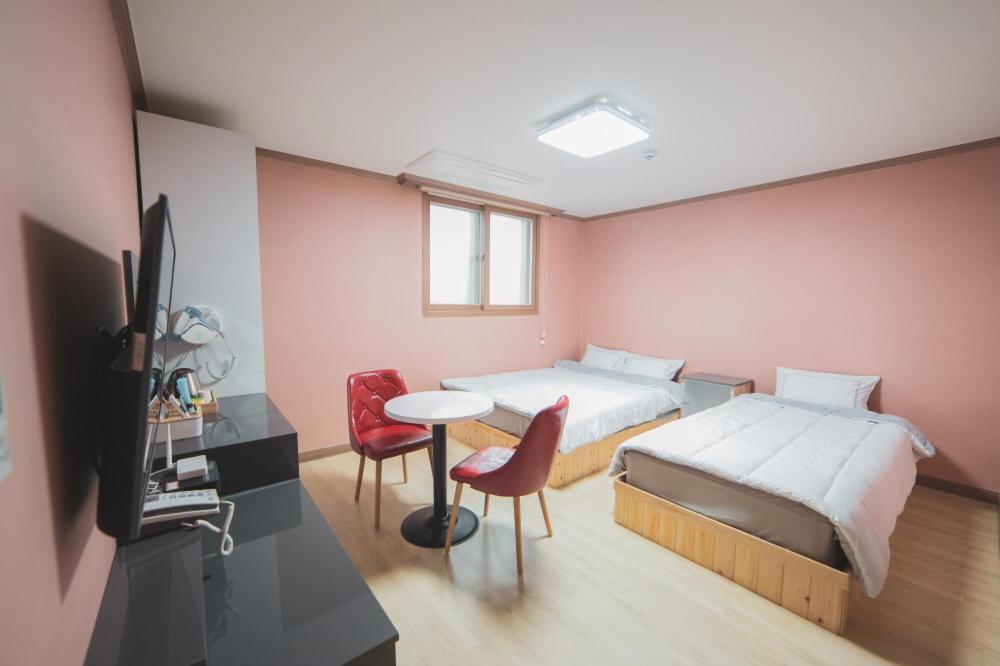 Hotel Castle Suncheon Bagian luar foto
