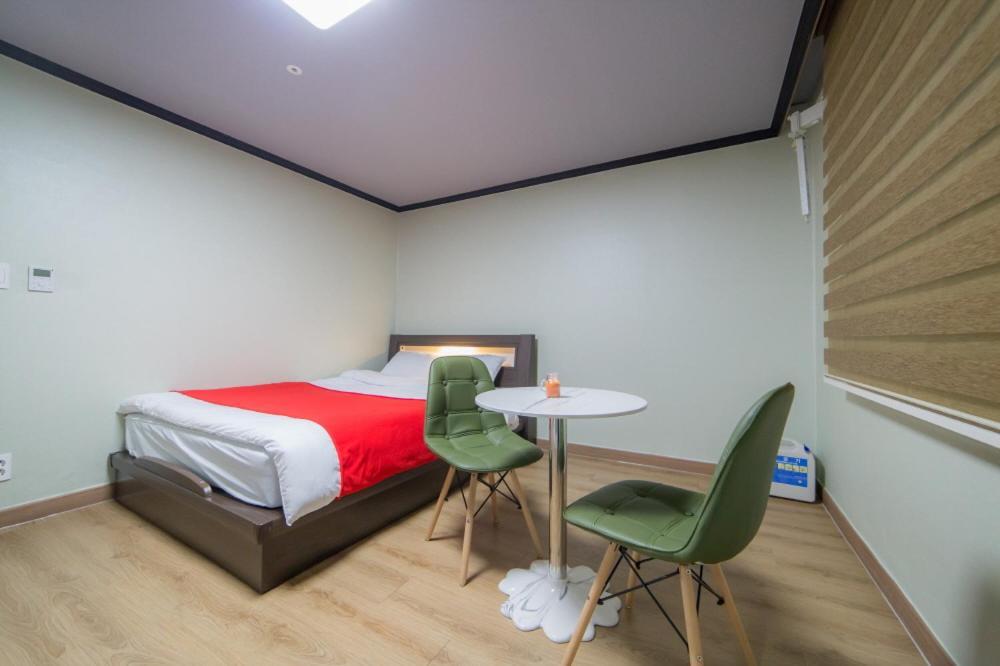 Hotel Castle Suncheon Bagian luar foto